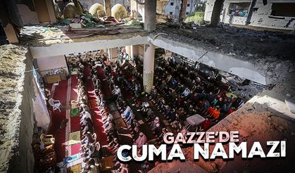 İşgalcilerin saldırıları altında cuma namazı