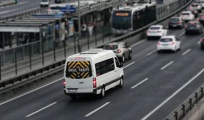 Velilere korsan okul servisi ve ücret uyarısı