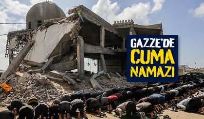 İşgalci saldırılarında yıkıma uğrayan Han Yunus'taki Albani Camii'nde cuma namazı kılındı