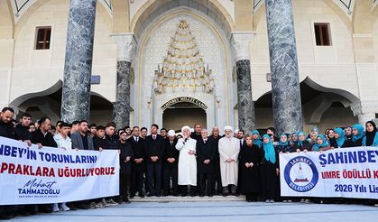Gaziantep'te kitap okuma yarışmasını kazanan 1286 öğrenci umreye gönderildi