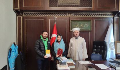 Taylandlı Mıss Marisa Üsküdar'da Müslüman oldu