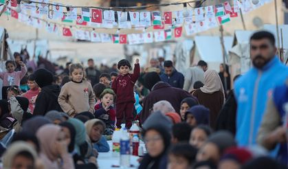 TDV, Gazze’de iftar sofrası kurdu