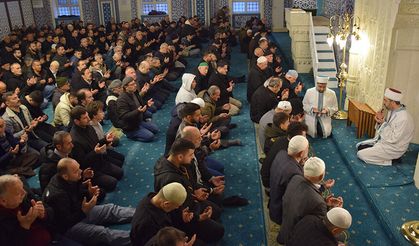 Orhan: Bayram gönülleri birleştiren ilahi bir çağrıdır