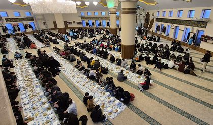 Sivas'ta 600 genç iftarda buluştu