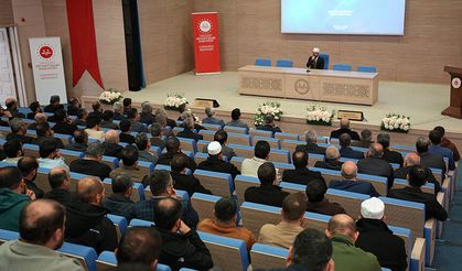 Gaziantep'te "Hizmette İz Bırakmak" konferansı