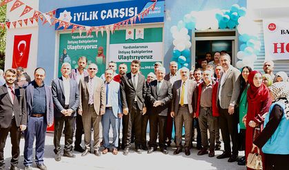 Bayraklı'da "İyilik Çarşısı" hizmete açıldı