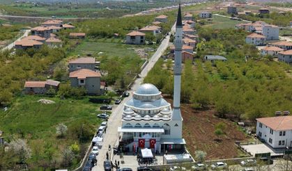 Yaka Gökyüzü Camii dualarla açıldı