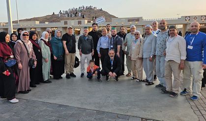 Marmaris'te 40 sabah camiye gelen vatandaşlar umreye gönderildi