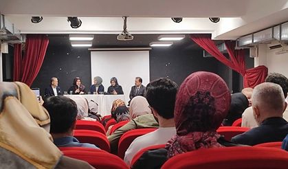 Zeytinburnu’nda "Mevlid-İ Nebi" paneli
