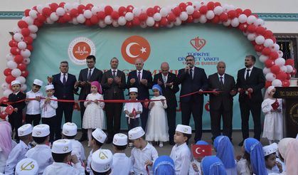 Tarsus'ta Ayşe Betül Kur’an Kursu hizmete açıldı