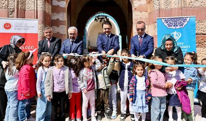 "Sırrı Kalemden, Ruhu Tokat’tan" adlı sergi sanatseverlerle buluştu
