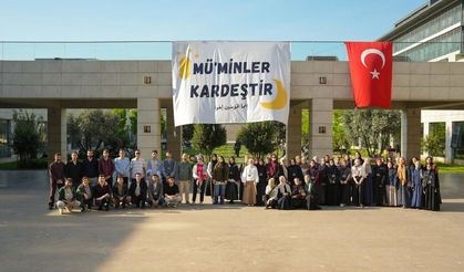 Üniversiteli gençlerden Filistin'e dev destek