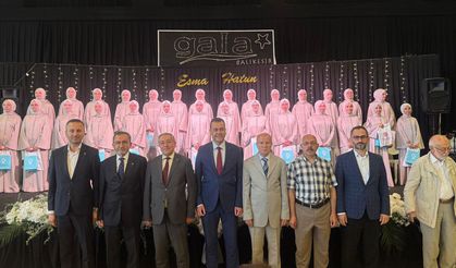 Karesi'de 28 hafız taç giydi