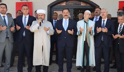 Hatay'da depremlerin ardından 129'uncu cami ibadete açıldı