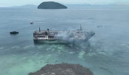 Filipinler'de yolcu feribotu yandı