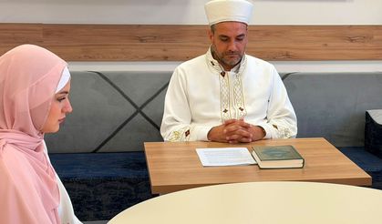 Ezandan etkilenen Ukraynalı kadın Müslüman oldu