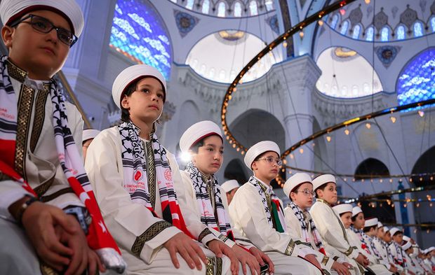 Üsküdar'da 333 Hafız icazet sevinci yaşadı