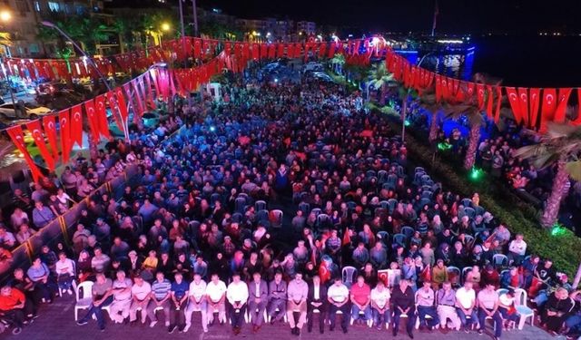 15 Temmuz Gecesi Karamürsel Ayaktaydı