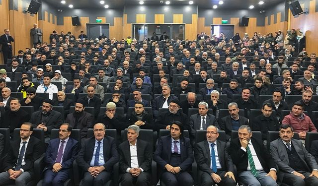 "Çanakkale Ruhu" temalı konferansa yoğun ilgi