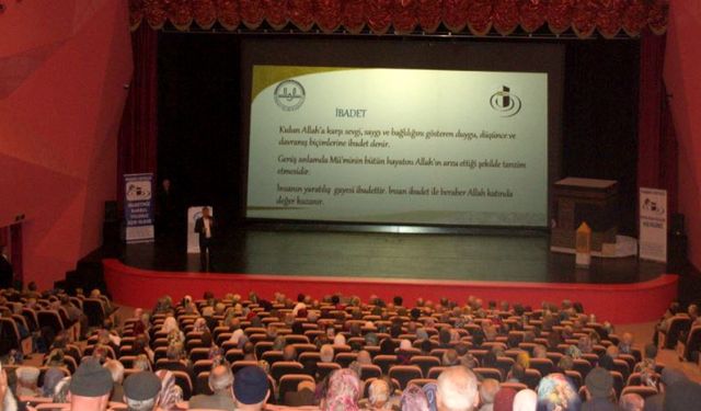 Kutsal yolculuğa hazırlık seminerleri sürüyor