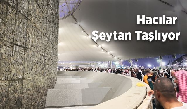 Hacılar Şeytan taşlıyor