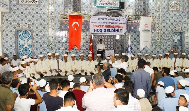 Hatay’da 34 hafız icazet aldı