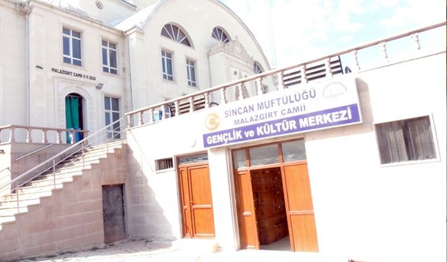 Malazgirt Camii Gençlik Merkezi hizmete girdi