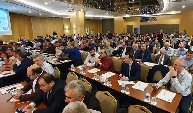 DİTİB’den hizmet içi eğitim seminerleri