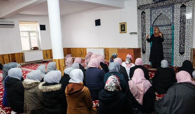 Afyonkarahisar'da Hadislerle İslam Panelleri