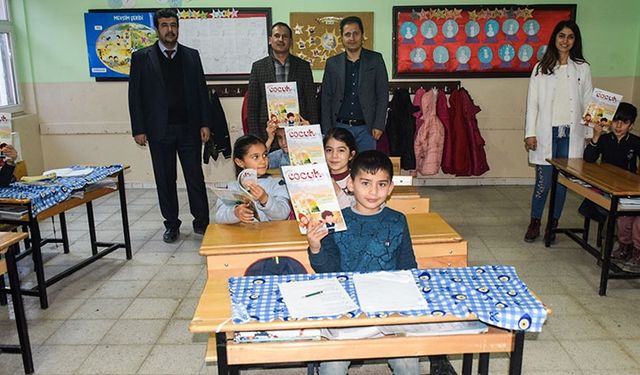 Şırnak’ta karne hediyeleri müftülükten