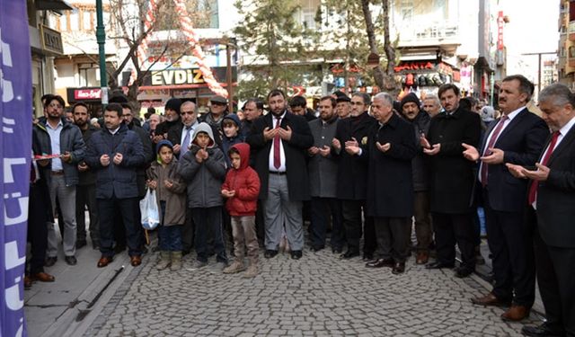 Diyanet Gençlik Merkezi dualarla açıldı