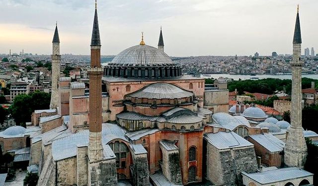 Fethin sembolü Ayasofya