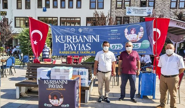 Kurbanlarımızı paylaşarak kardeşlerimize ulaşalım