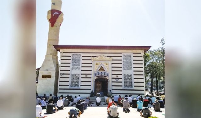 Yusufiye Camii ibadete açıldı