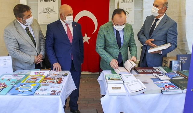 Diyanet Yayınları Tanıtım Standı açıldı