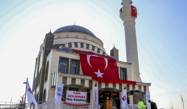 Yazıkonak Toki Camii dualarla açıldı