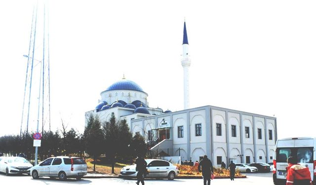 Sincan Hacı Mehmet Kaya Camii dualarla ibadete açıldı