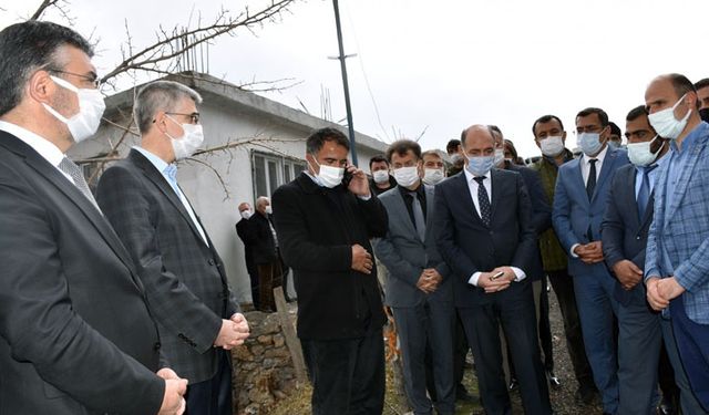 Trafik kazasında vefat eden kardeşlerin ailesine taziye ziyareti