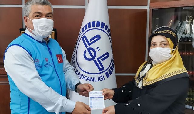 Müftü ve din görevlileri kurban vekaletlerini TDV’ye verdi