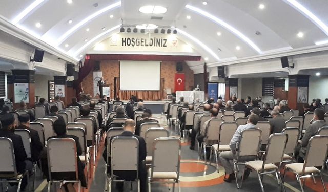 Düzce'de Mevlid-i Nebi konferansı