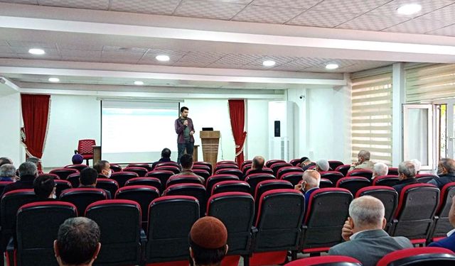 Bağlar'da 'Bağımlılıkla Mücadele Semineri'