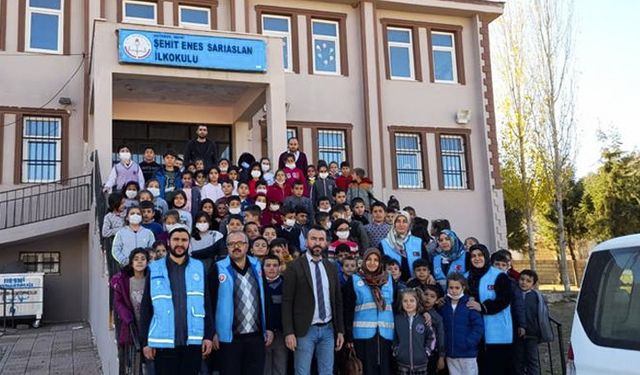 Adıyaman'da 'Gönül Kütüphanesi' kuruldu