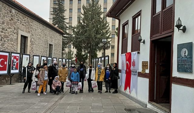 Ankaralı gençler kültür gezisinde buluştu