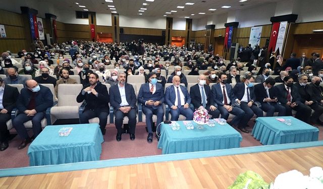 Elazığ’da 'Nebevi Davet' konulu konferans düzenlendi