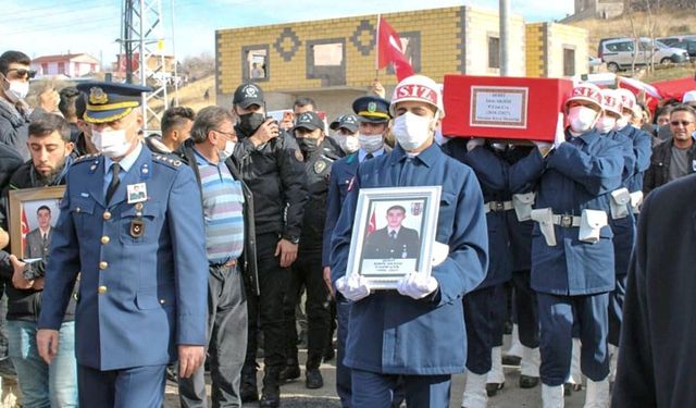 Şehit Piyade Uzman Çavuş Aksöz, son yolculuğuna uğurlandı