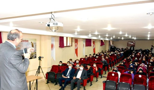 Vakfıkebir’de öğrencilere "Temizlik" konulu konferans