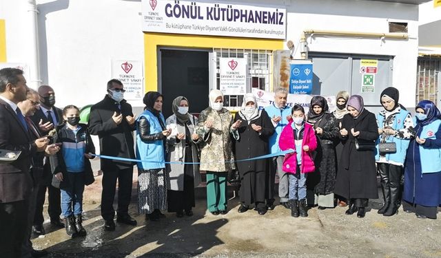 Eskişehir’de 'Gönül Kütüphanesi' kuruldu