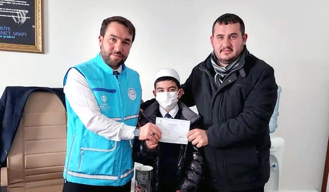 Minik hafız Suriyeli kardeşlerini unutmadı