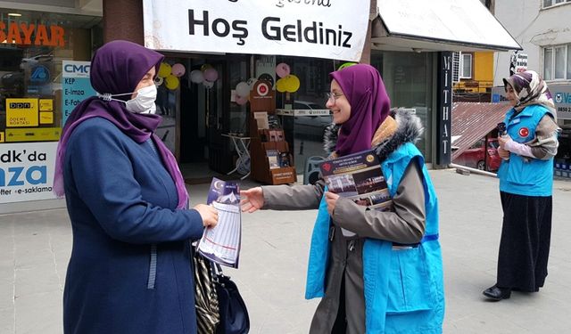 Artvin'de hayır çarşısı açıldı