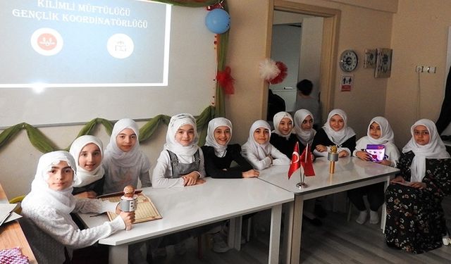 Kilimli'de çocuklar Kur'an'a geçmenin sevincini yaşadı